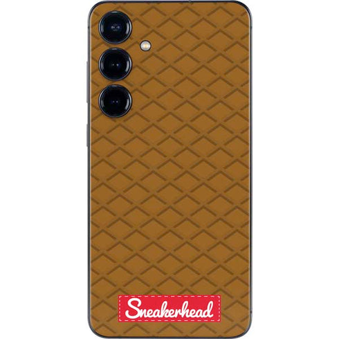 Sneakerhead Gold Pattern Galaxy S25 Skin